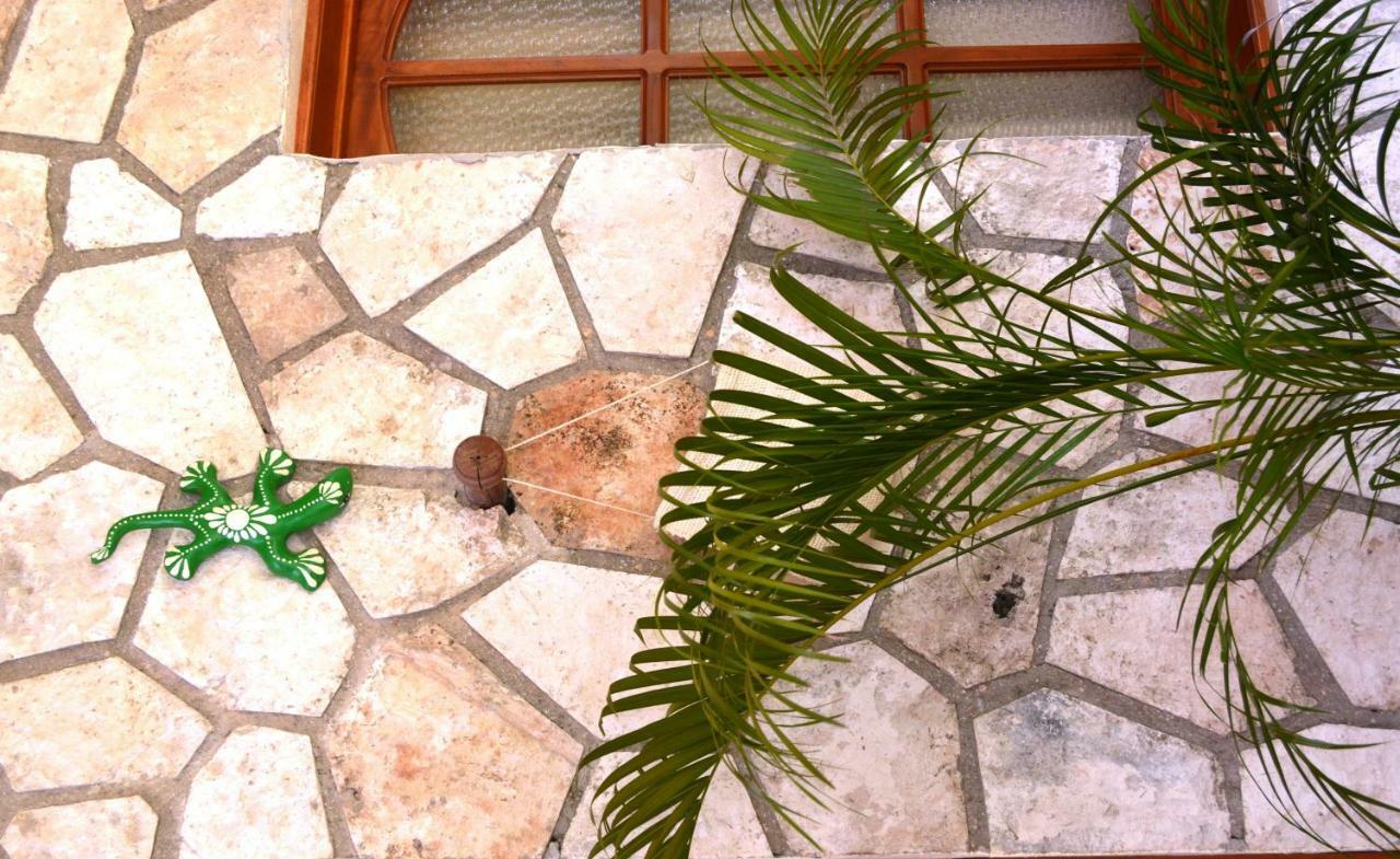 מלון ואיאדוליד Casa San Juan מראה חיצוני תמונה